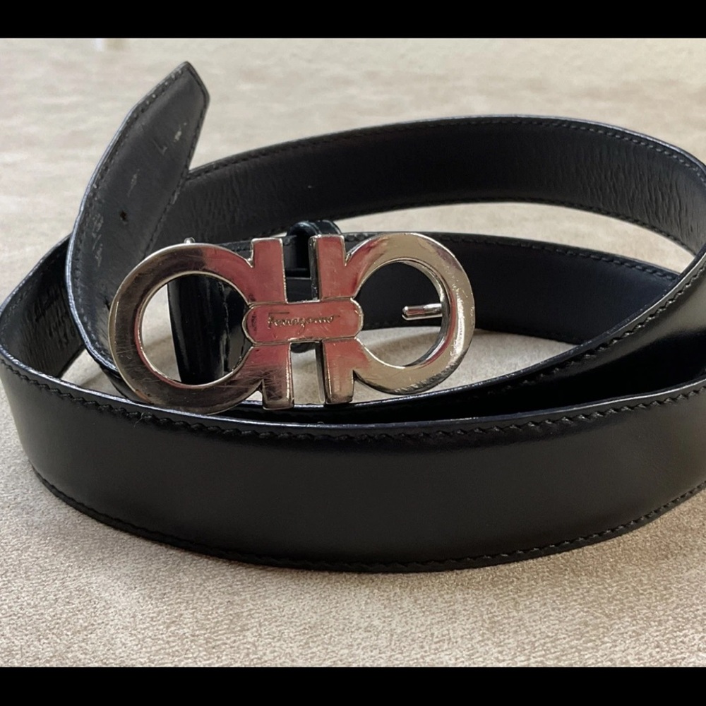 Salvatore Ferragamo Gancini Buckle Black Leather Unisex Belt 34'' waist - Picture 13 of 14